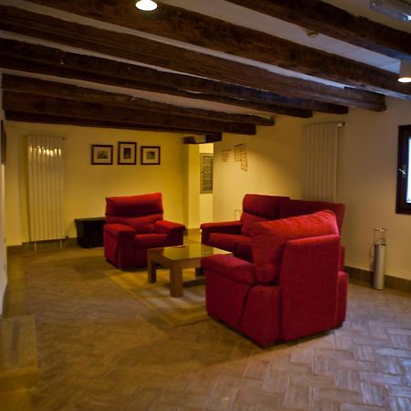 Отель Hospederia Porta Coeli Сигуэнса Экстерьер фото